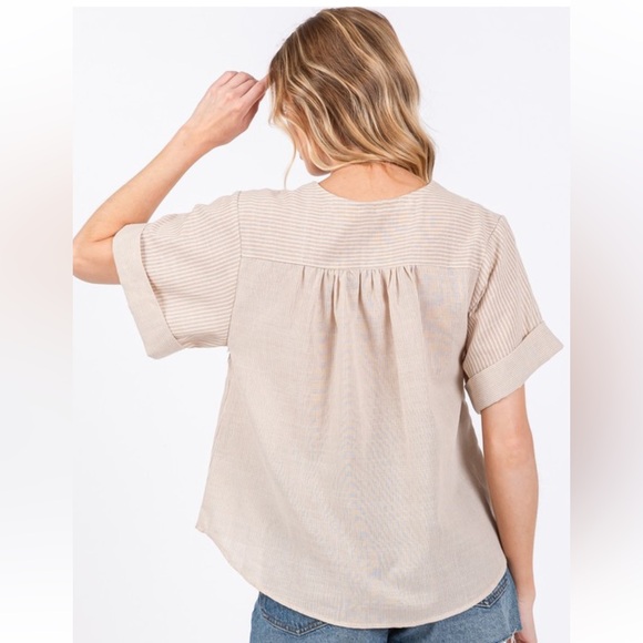 12 Boho Striped V-neck Short Sleeve Top - Picture 5 of 6